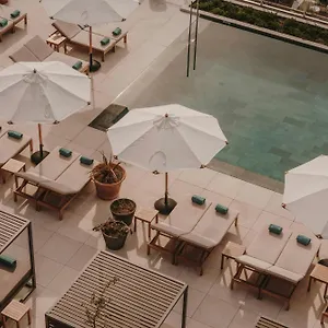 https://sabatic-sitges-hotel-autograph-collection.catalonia-hotels.com